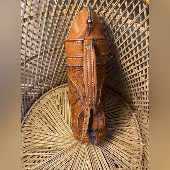 Vintage Hand Tooled liquor bag Mini Golf leather - Picture 3 of 7